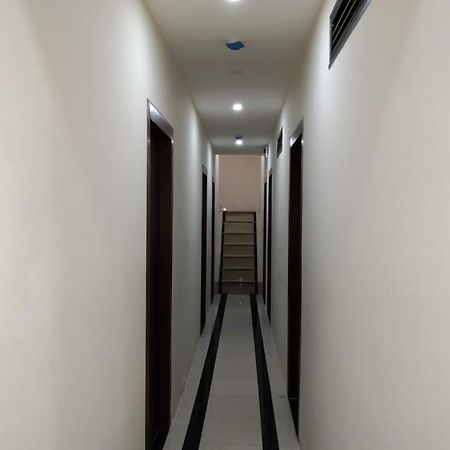 Sadguru Lodge 孟买 外观 照片