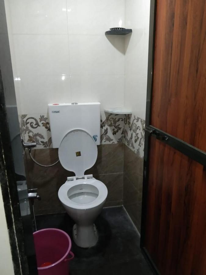 Sadguru Lodge 孟买 外观 照片