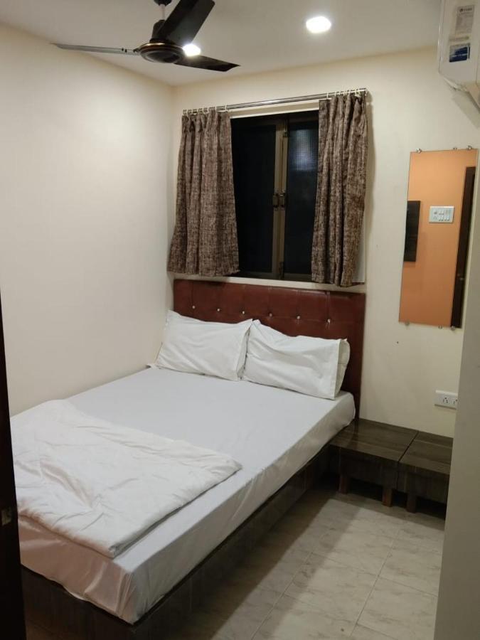 Sadguru Lodge 孟买 外观 照片
